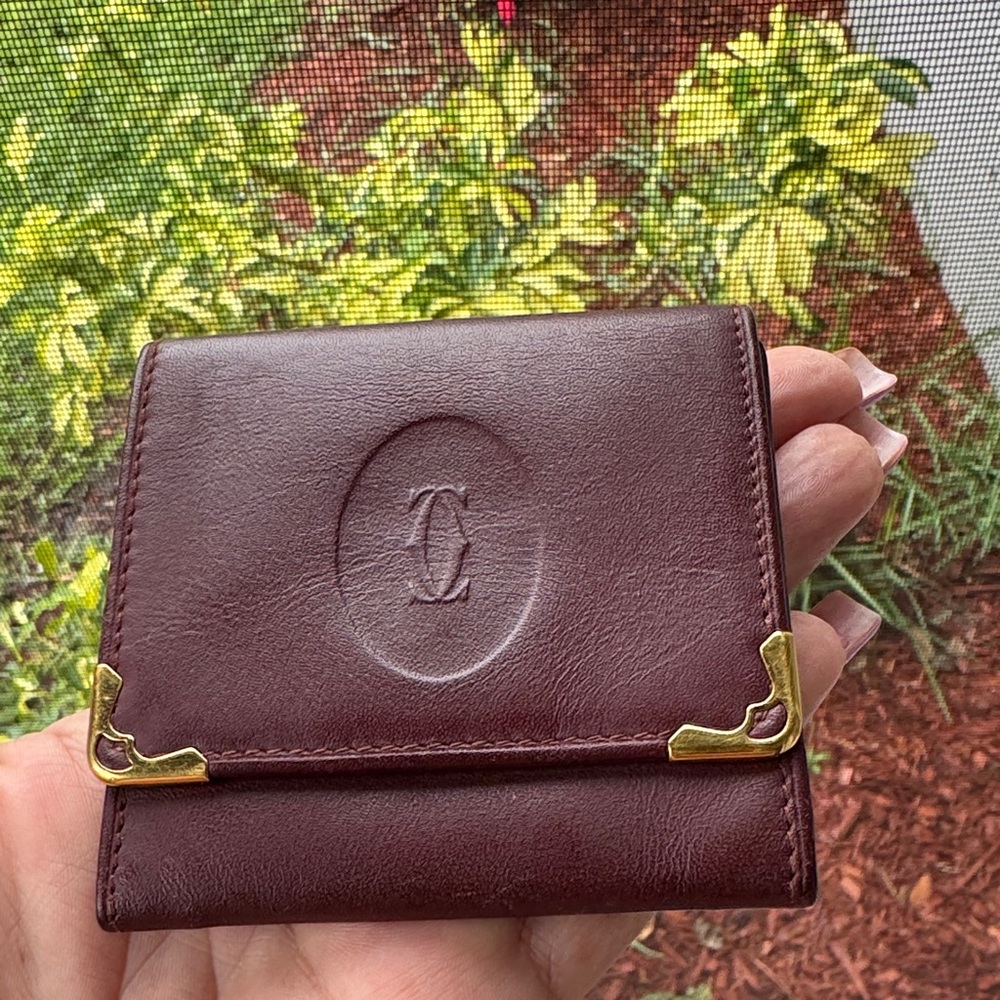 Cartier Burgundy Leather Compact Wallet with COA card - Picture 4 of 13